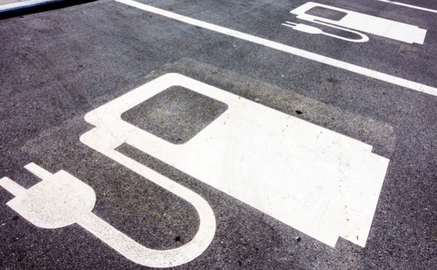 Mae Fortescue yn sicrhau $ 10 miliwn AUD i ddatblygu gwefrydd 6 mw